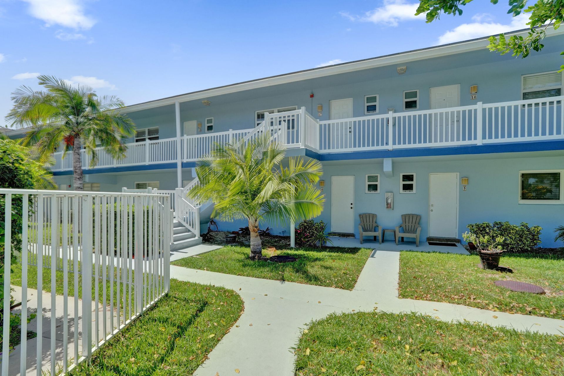 2734 NE 27th Court, Unit 17, Lighthouse Point, FL 33064 Photo