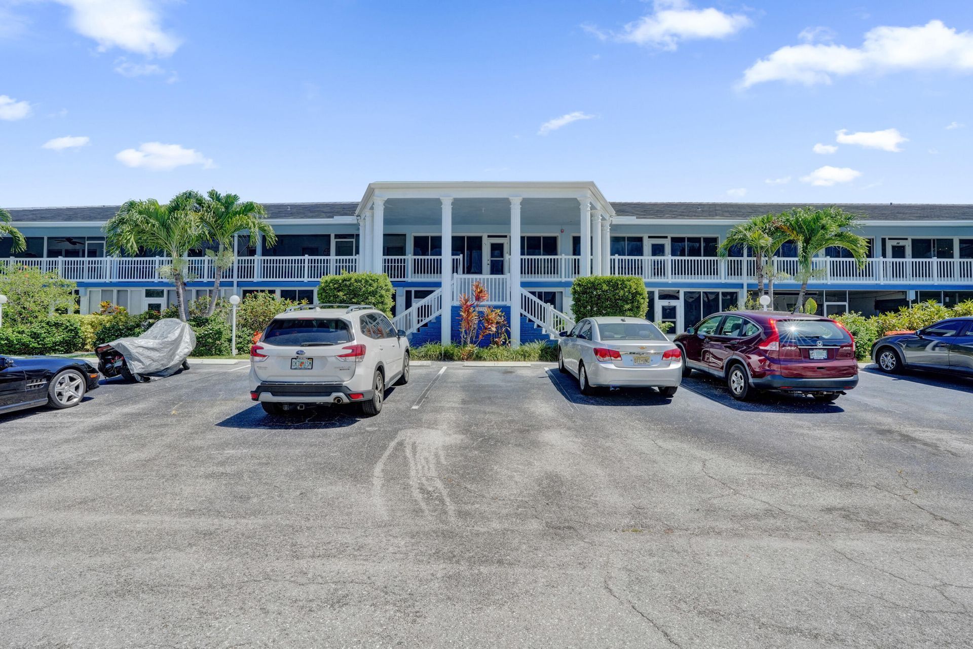 2734 NE 27th Court, Unit 17, Lighthouse Point, FL 33064 Photo