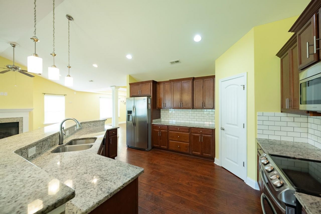 312 Marquis Ct. Photo 16