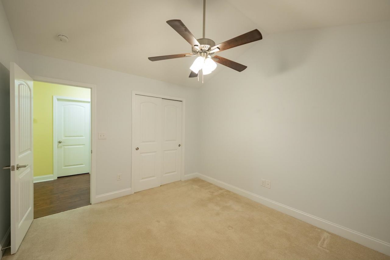 312 Marquis Ct. Photo 29