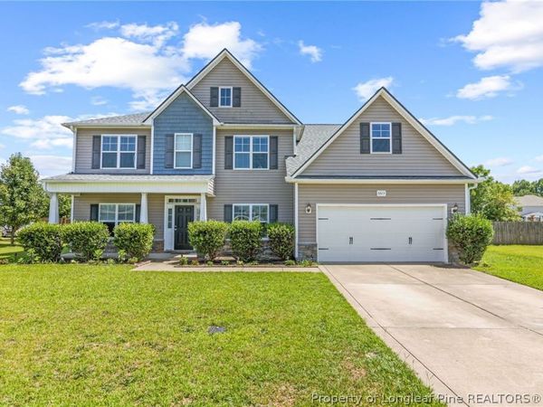 6613 Planters Row Drive, Hope Mills, NC 28348