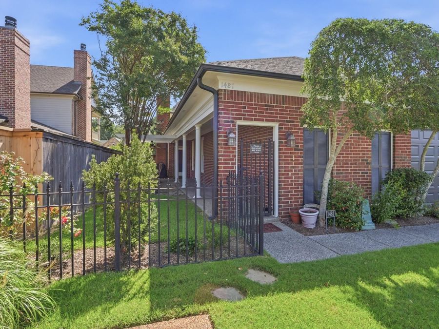 Property Image 37