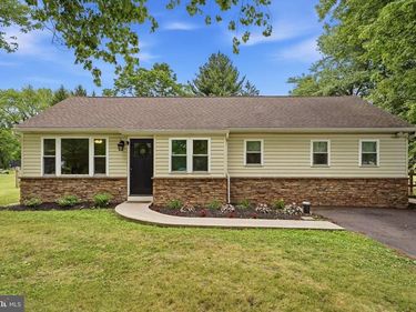 383 BETHEL CHURCH ROAD, SPRING CITY, PA 19475