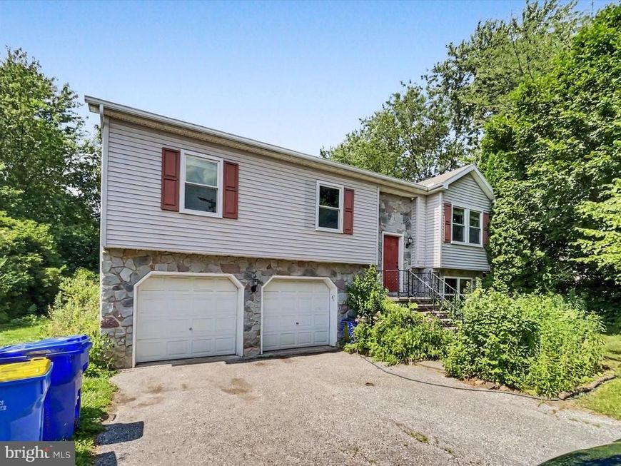 10 Hitching Post Circle, Thomasville, PA 17364 Main Photo