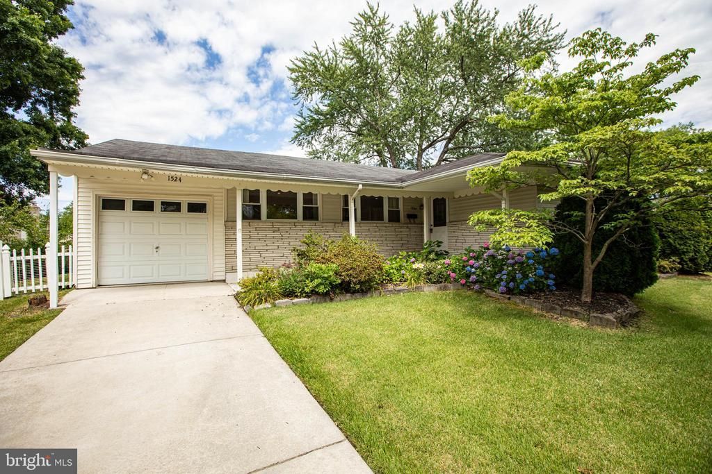 1524 Pleasant Drive, Cherry Hill, NJ 08003 Main Photo