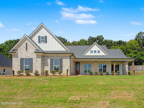 1683 Baisley Drive, Nesbit, MS 38651