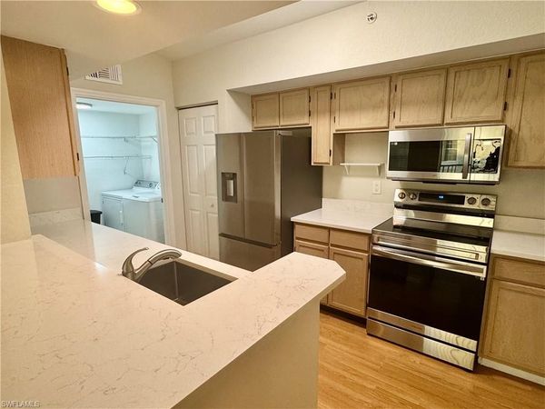 4620 Saint Croix LN, Unit 932, NAPLES, FL 34109