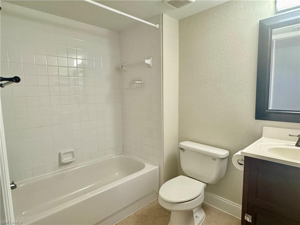 4620 Saint Croix Ln, Unit 932, Naples, FL 34109 Photo