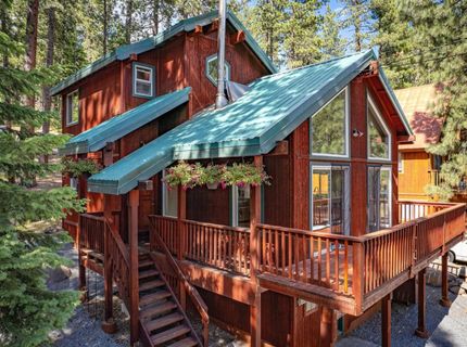 13370 Sierra Drive, Truckee, CA 96161 Photo