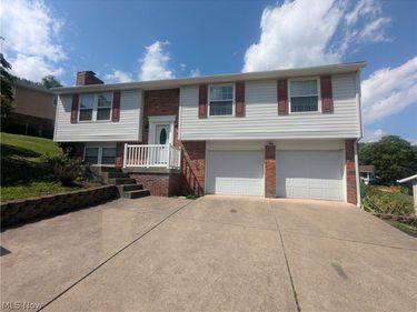 3 Franklin Drive, Brookside, OH 43912