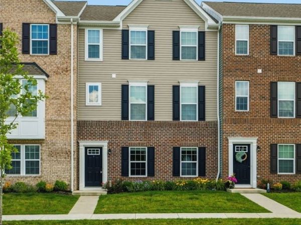1666 N Eckert Lane , Akron, OH 44313