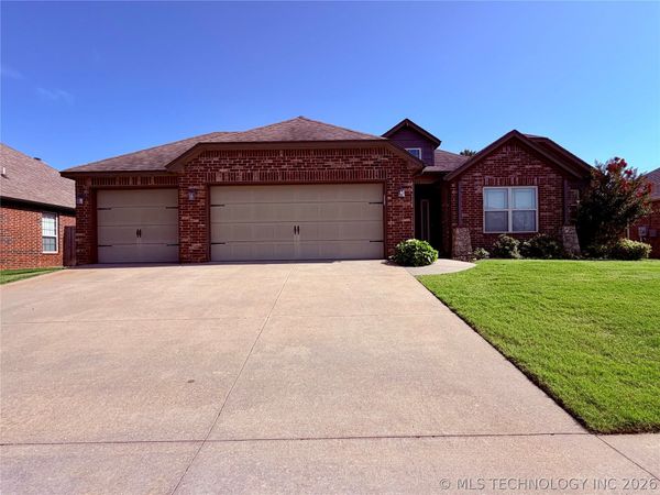 1004 E 135th Place , Glenpool, OK 74033