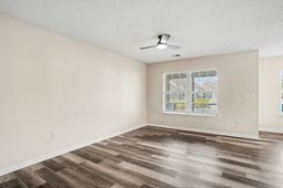1037 Stanton Pl. photo 4