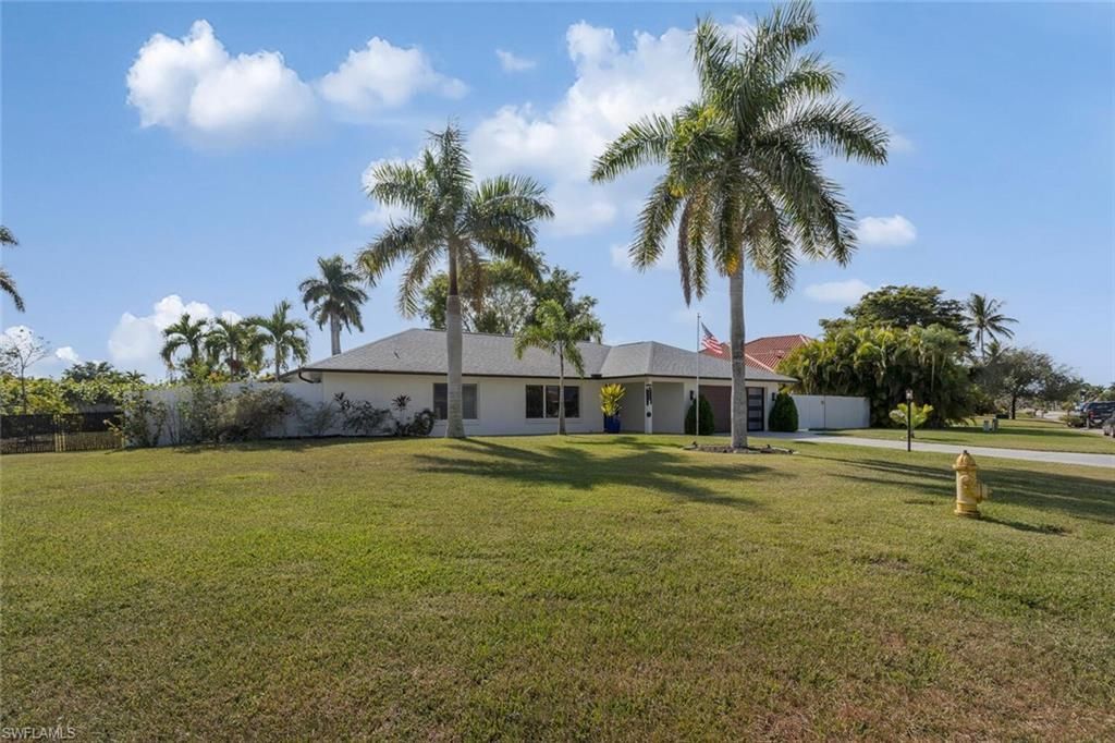 1026 S Town And River Dr , Fort Myers, FL 33919 Photo