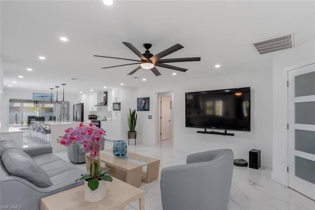 1026 S Town And River Dr , Fort Myers, FL 33919 Photo