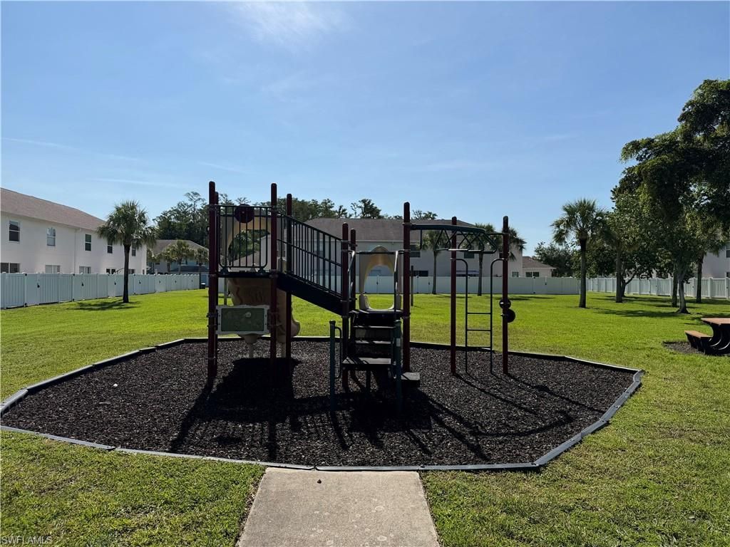 3009 Palmetto Oak Dr , Unit 103, Fort Myers, FL 33916 Photo
