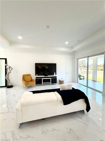 813 Highland Ave , Lehigh Acres, FL 33972 Photo