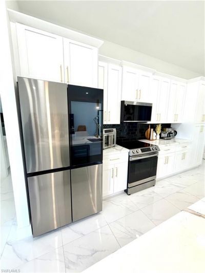 813 Highland Ave , Lehigh Acres, FL 33972 Photo