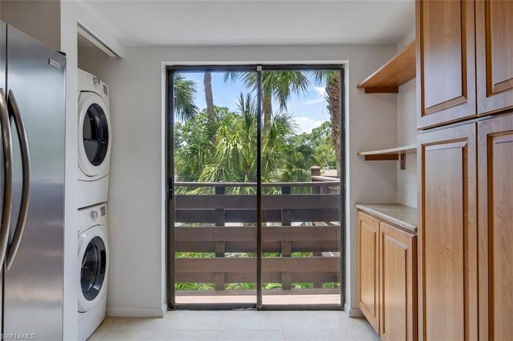 126 Pinebrook Dr, Fort Myers, FL 33907 Photo