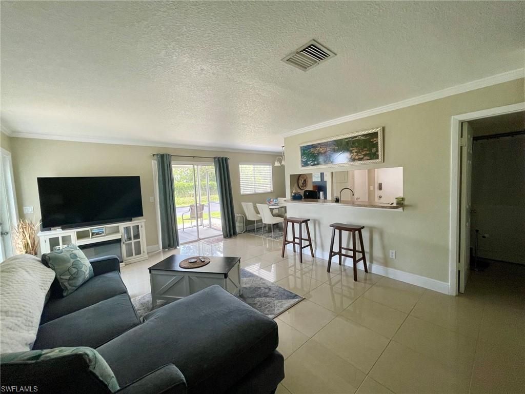 3361 New South Province Blvd, Unit 2, Fort Myers, FL 33907 Photo