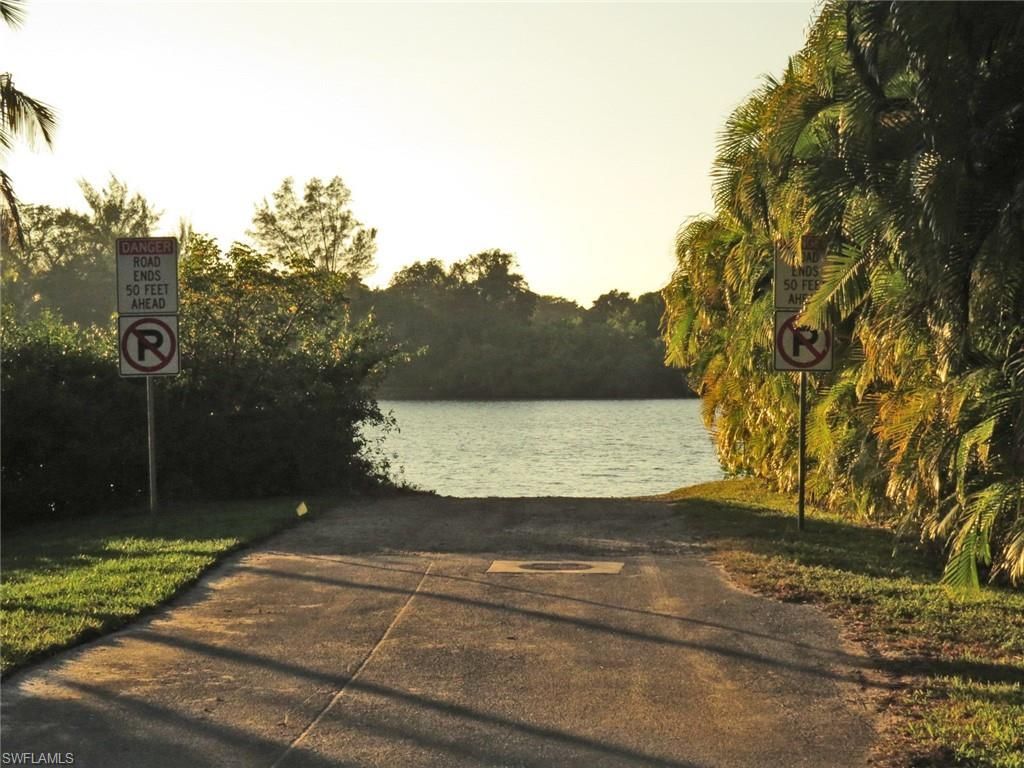 6095 Dinkins Lake Rd, Sanibel, FL 33957 Photo