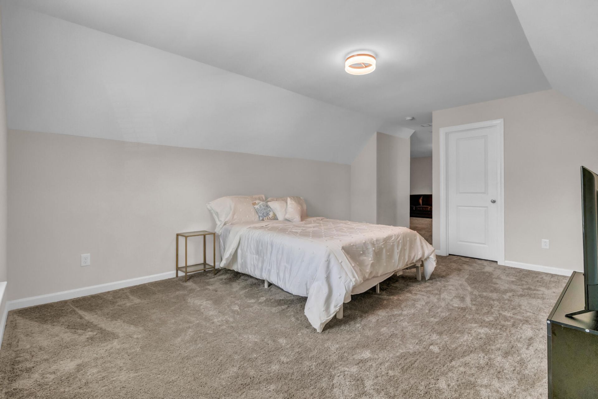 111 Misty Waters Court Photo 34
