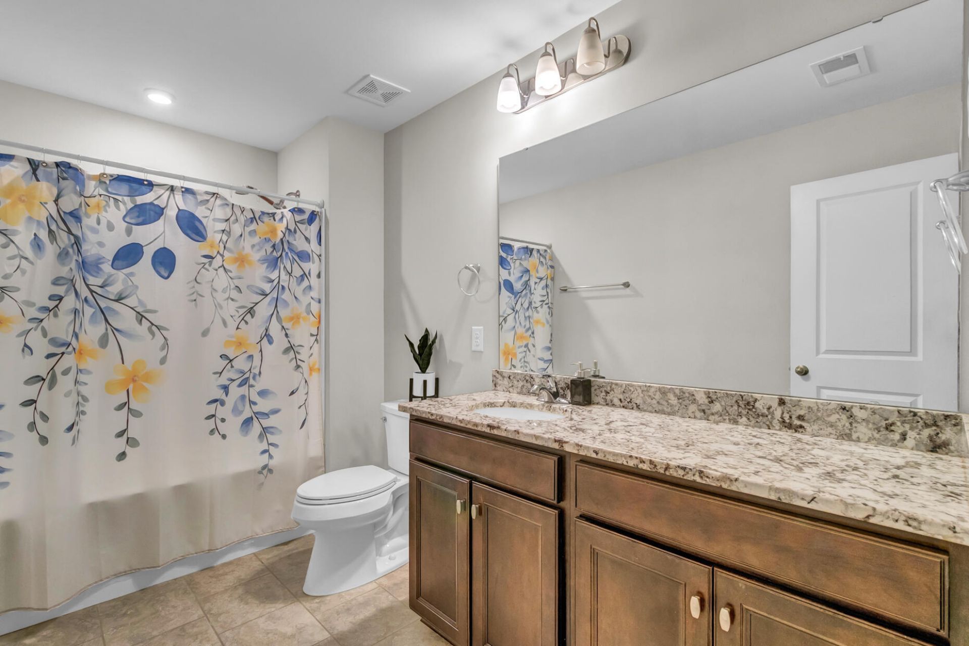 111 Misty Waters Court Photo 35