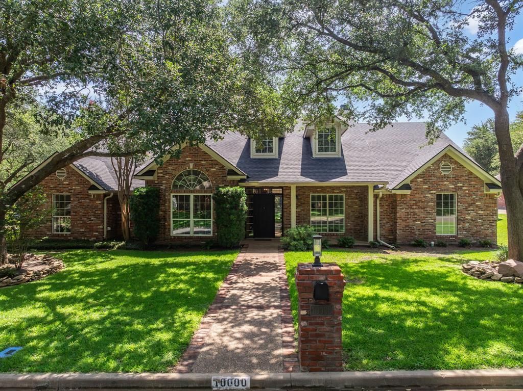 10000 Treeline Drive, Woodway, TX 76712 Main Photo