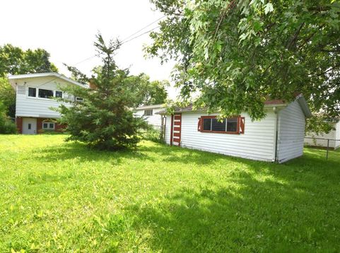 Main Photo