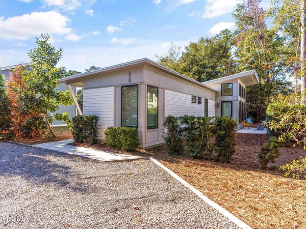 220 Victory Gardens Drive, Wilmington, NC 28409