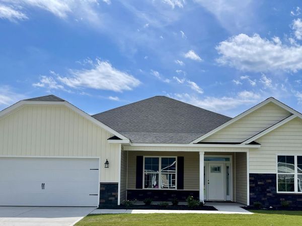 175 Seashore Street, Grimesland, NC 27837