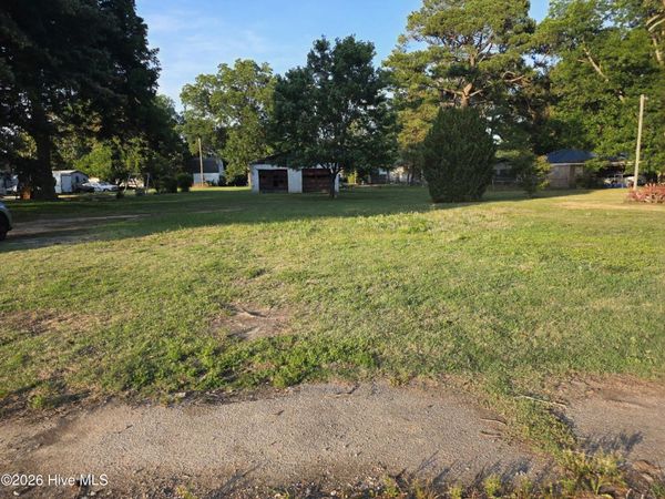 205 S Hill Street, Lucama, NC 27851