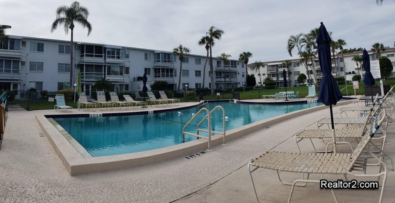 2047 Canal Drive , Unit L6, Bradenton, FL 34207 Photo