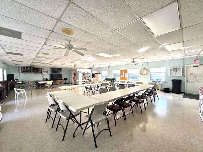 2047 Canal Drive, Unit L6, Bradenton, FL 34207 Photo