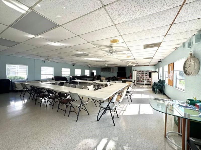 2047 Canal Drive, Unit L6, Bradenton, FL 34207 Photo