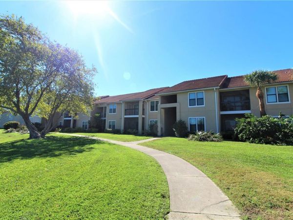 4009 CROCKERS LAKE BOULEVARD , Unit 11, SARASOTA, FL 34238