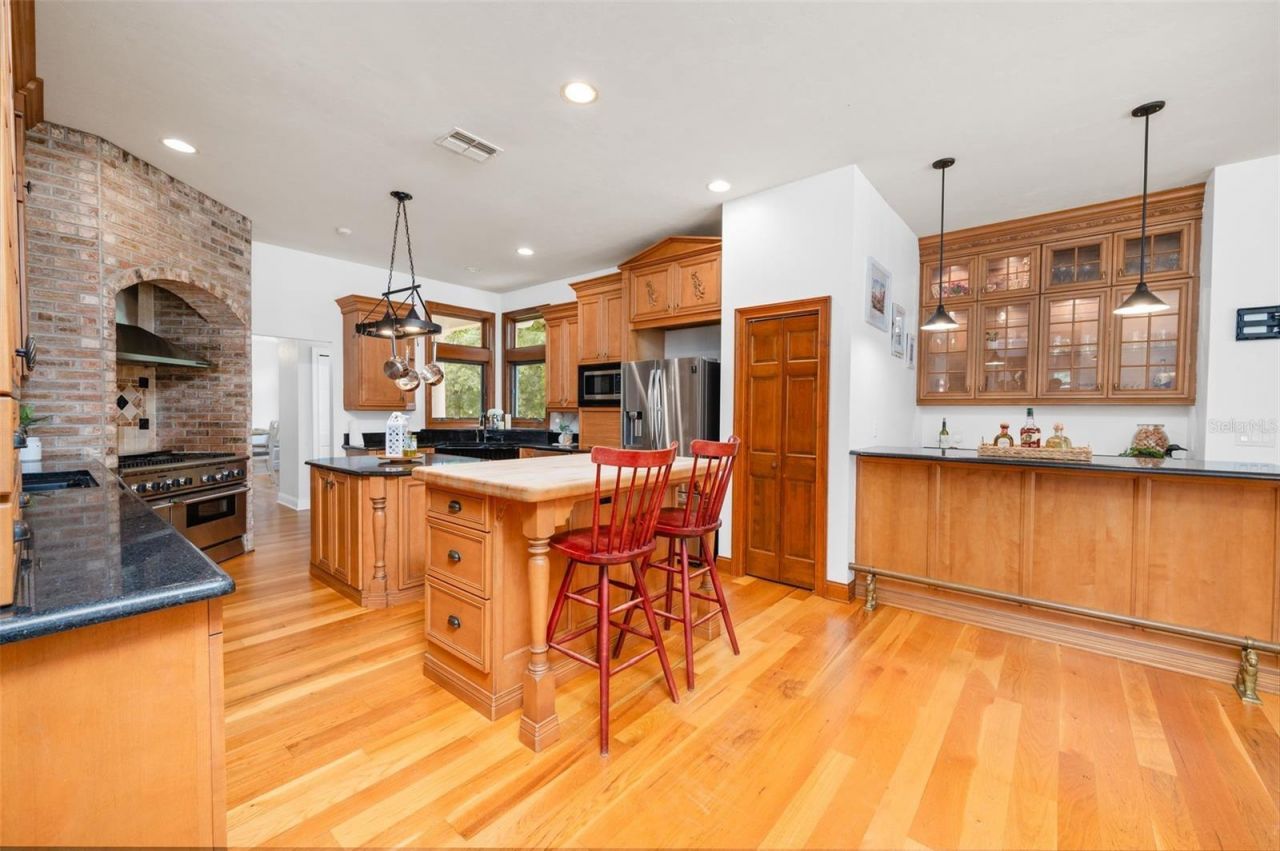 9809 NW 59th Terrace, Gainesville, FL 32653 Photo