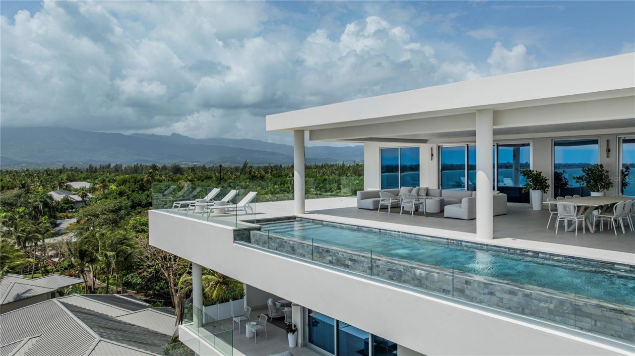 Ocean Drive Ph Four Seasons Private Residences, Unit 6502, Rio Grande, PR 00745 Photo