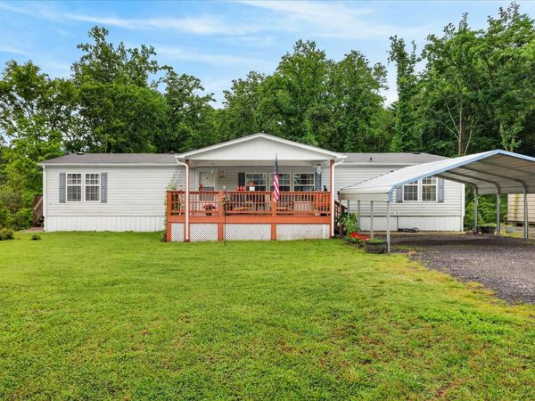 446 The Trace , Dover, TN 37058