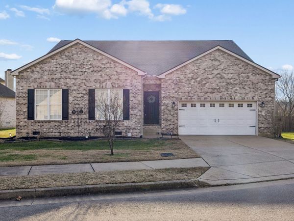 821 Northstar Ct , Old Hickory, TN 37138