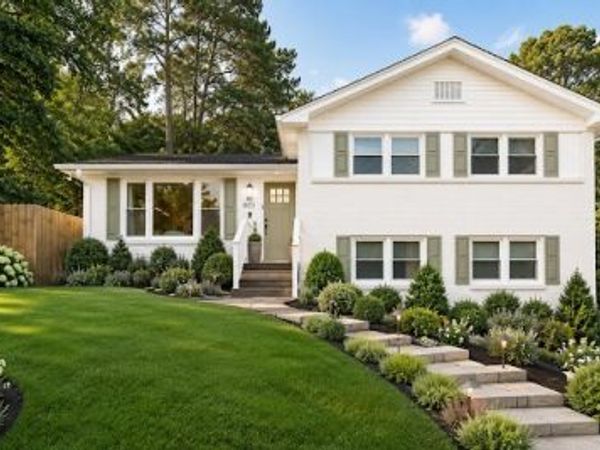 5028 Briarwood Dr , Nashville, TN 37211