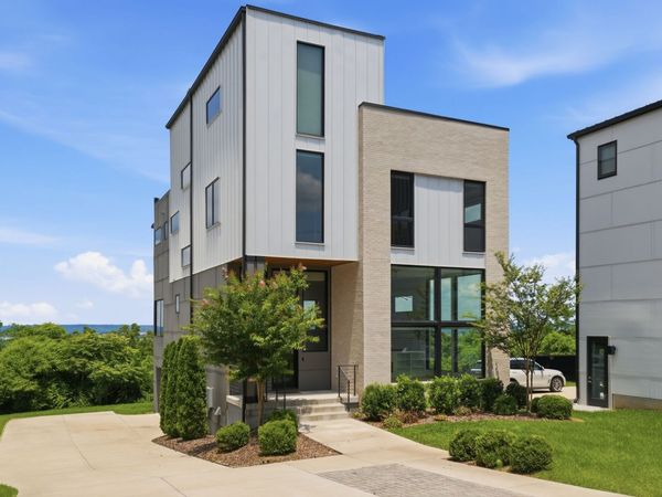 6012 Hill Cir, Nashville, TN 37209