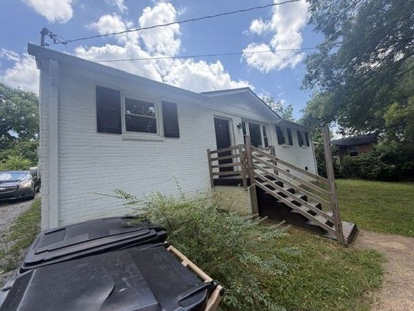 512 Roosevelt Ave , Madison, TN 37115