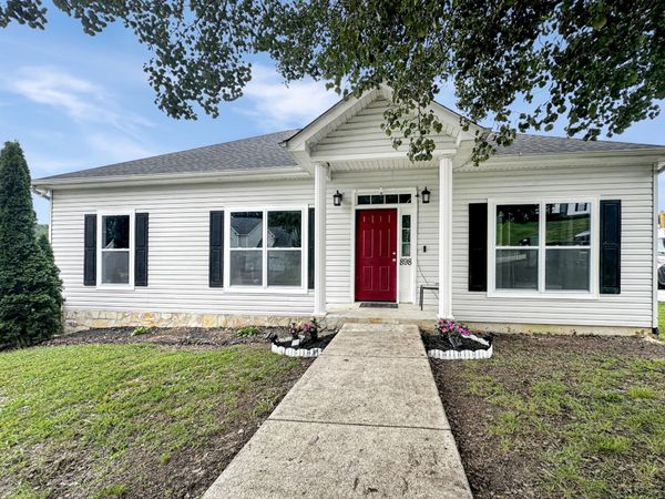 898 Fuller Glen Circle, Chattanooga, TN 37421