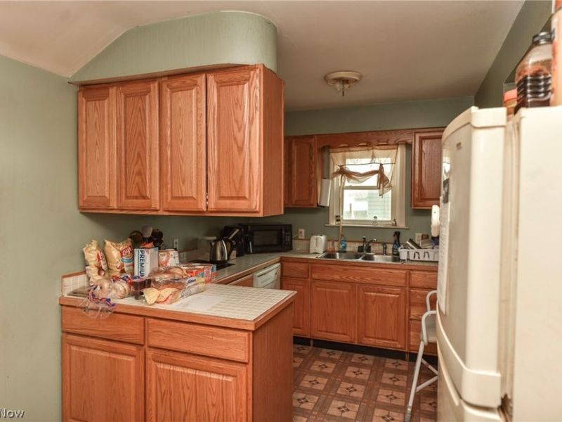 526 Ridge Road, Newton Falls, OH 44444 Photo 10