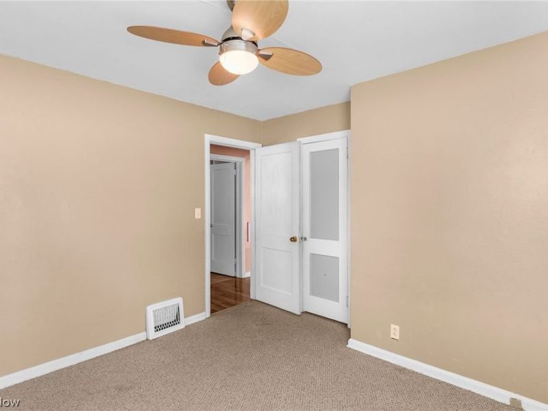 526 Ridge Road, Newton Falls, OH 44444 Photo 13