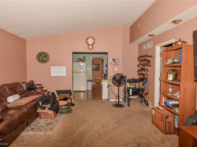 526 Ridge Road, Newton Falls, OH 44444 Photo 5