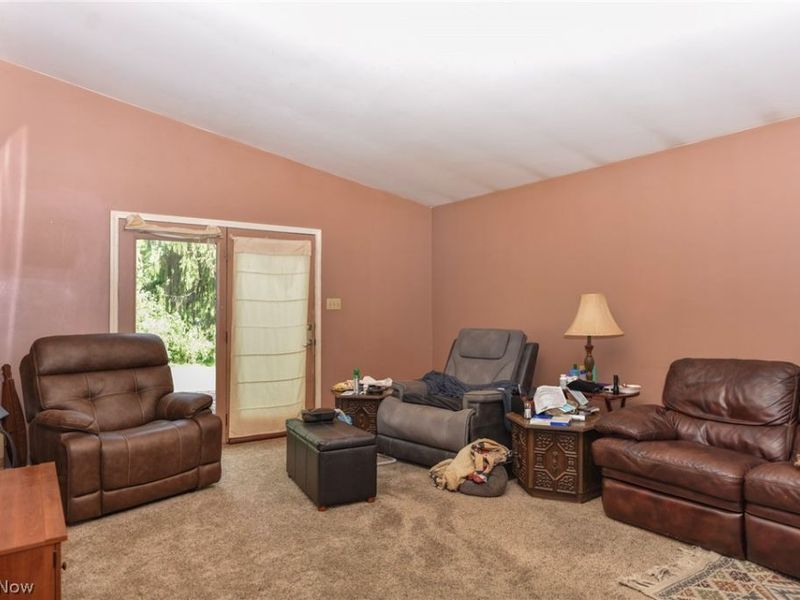 526 Ridge Road, Newton Falls, OH 44444 Photo 7
