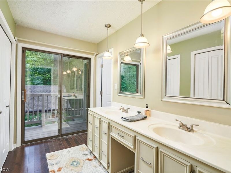1756 Deepwood Drive, Akron, OH 44313 Photo 23