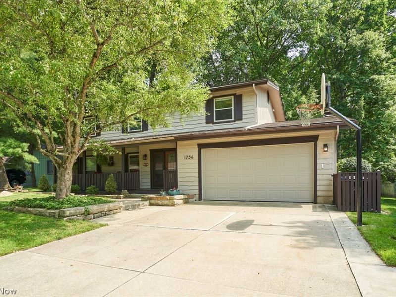 1756 Deepwood Drive, Akron, OH 44313 Photo 37